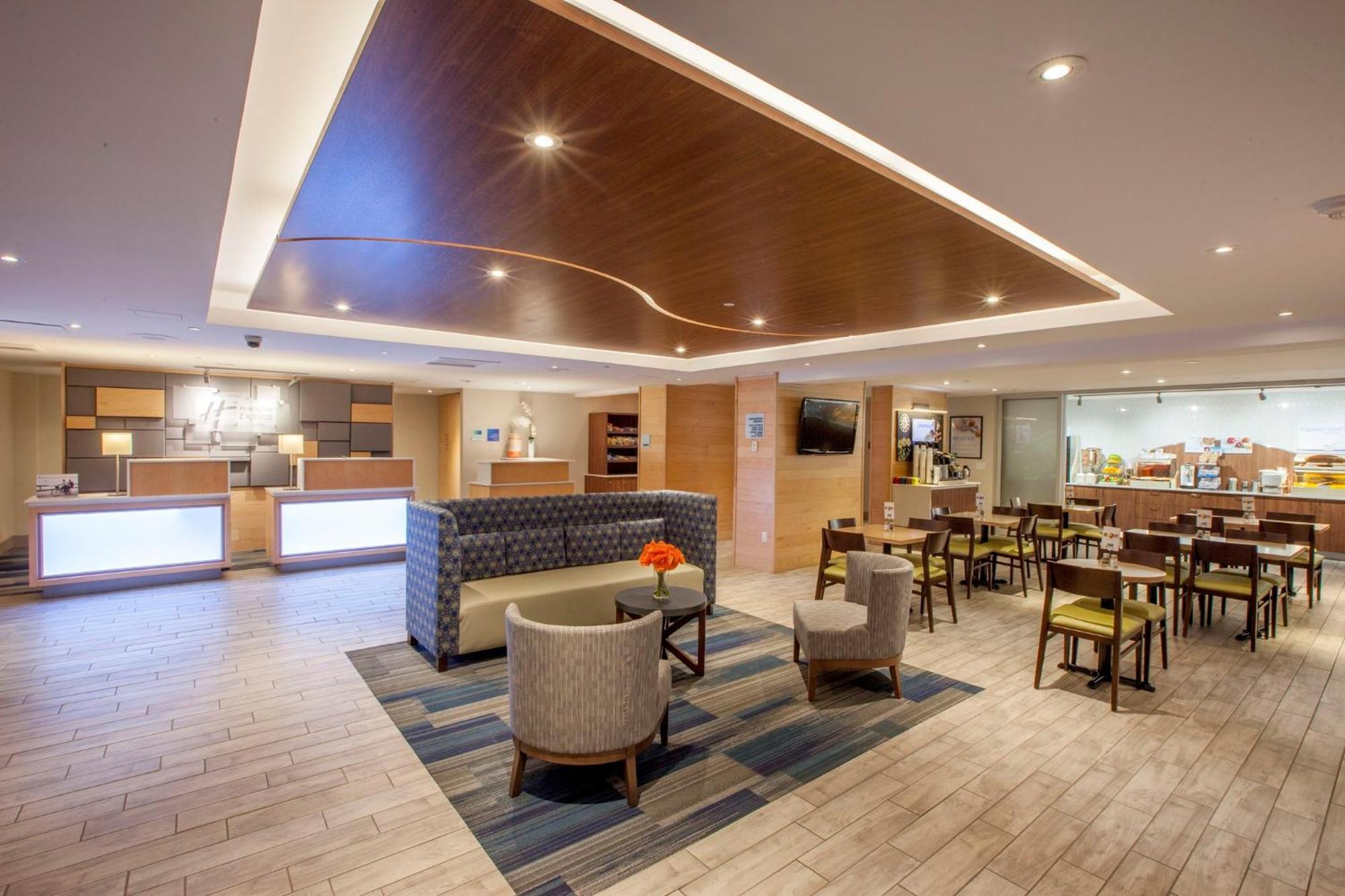 Holiday Inn Express Hotel & Suites Saint John Harbour Side By Ihg Ngoại thất bức ảnh
