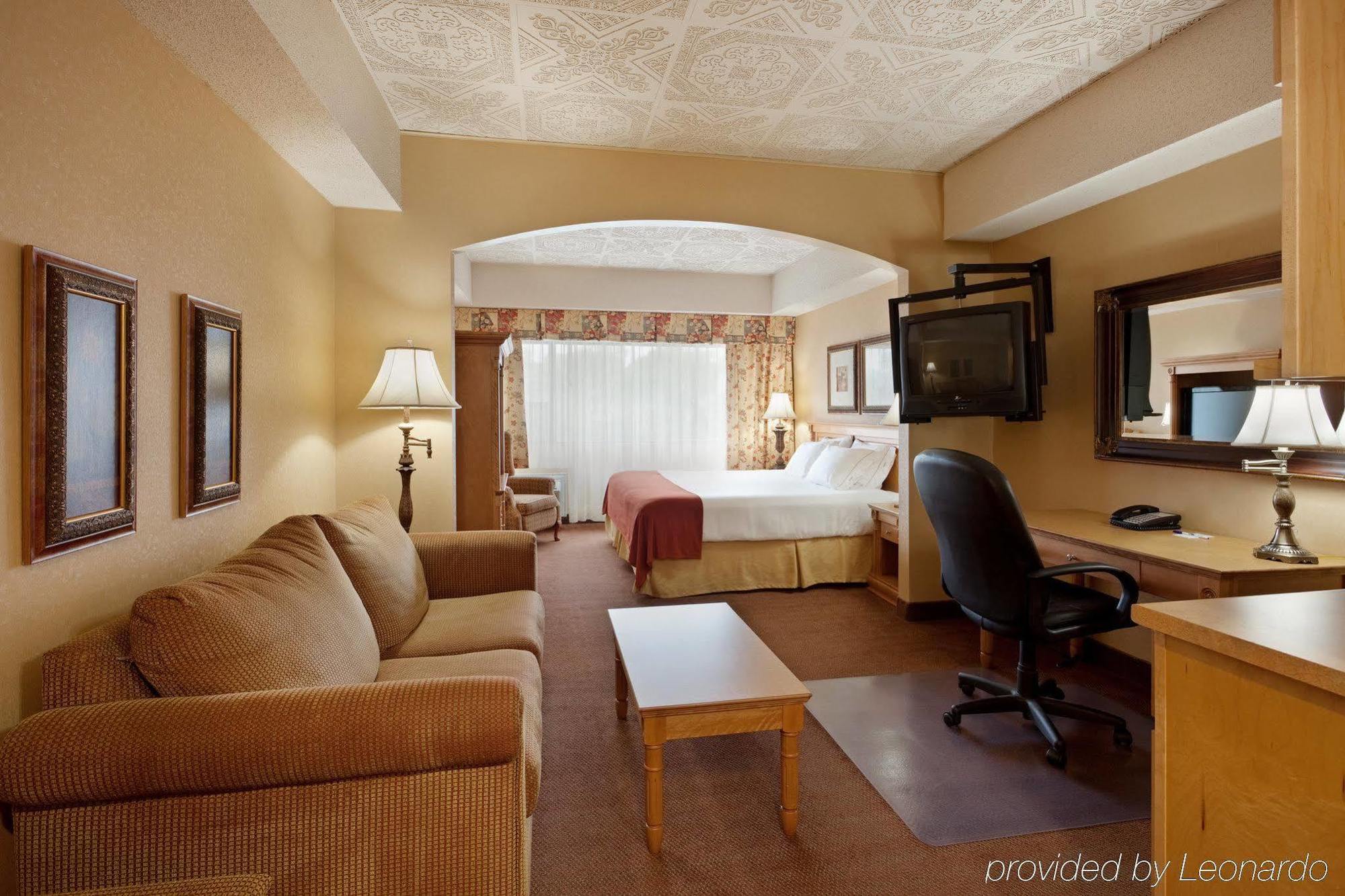 Holiday Inn Express Hotel & Suites Saint John Harbour Side By Ihg Ngoại thất bức ảnh