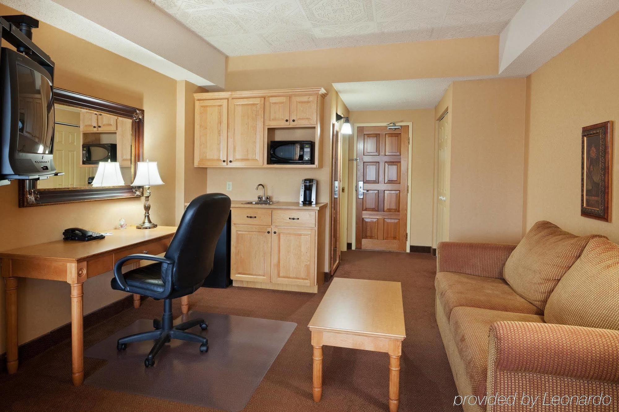 Holiday Inn Express Hotel & Suites Saint John Harbour Side By Ihg Ngoại thất bức ảnh