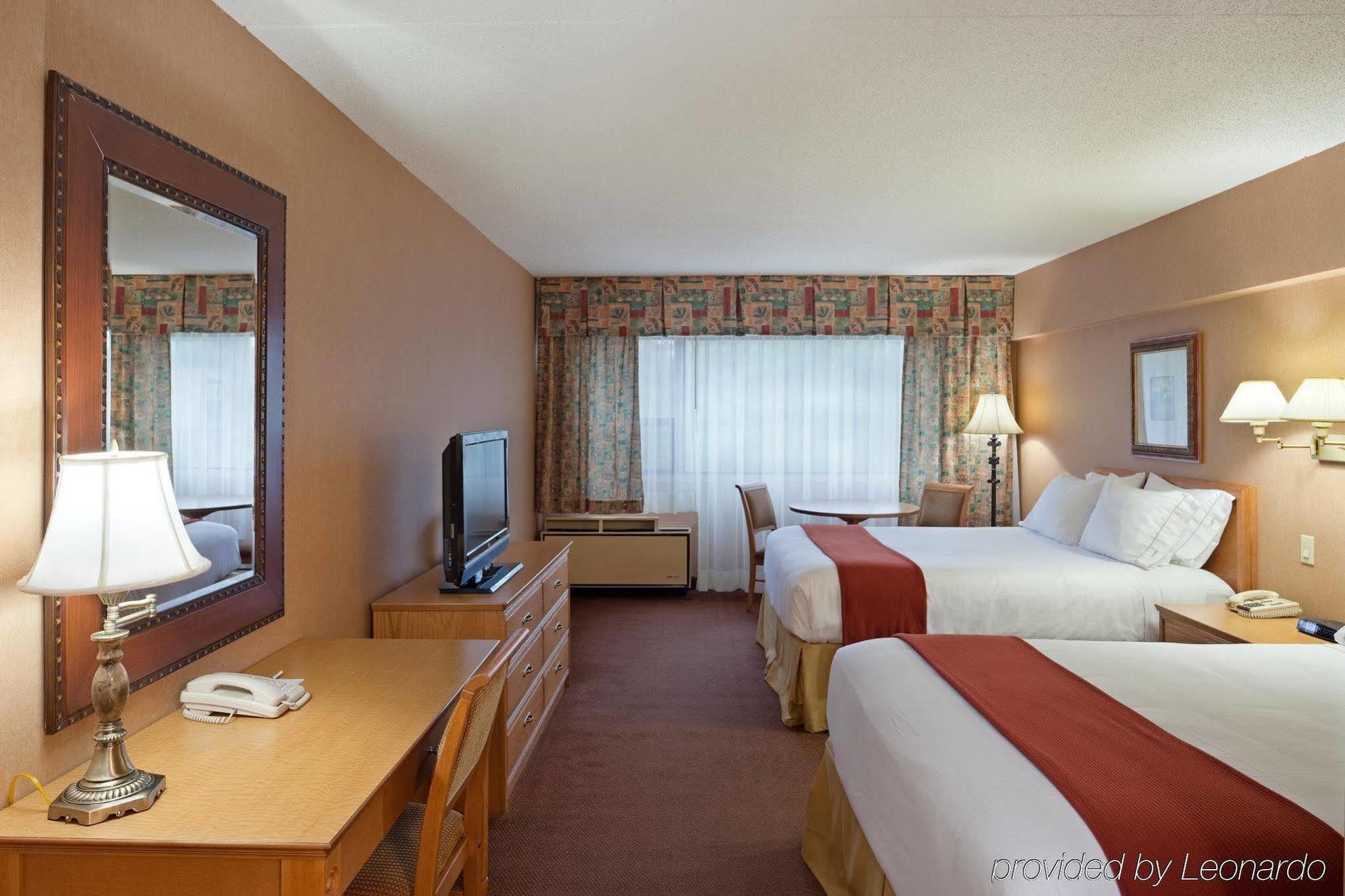 Holiday Inn Express Hotel & Suites Saint John Harbour Side By Ihg Ngoại thất bức ảnh